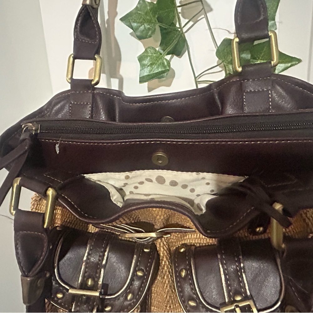Y2K Brown and Tan Women's Shoulder Bag With Pockets - Picture 6 of 8